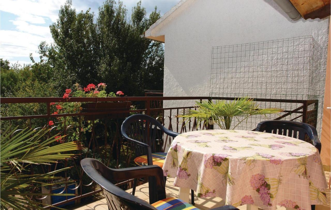 Nice Apartment In Pula With Wifi Ngoại thất bức ảnh