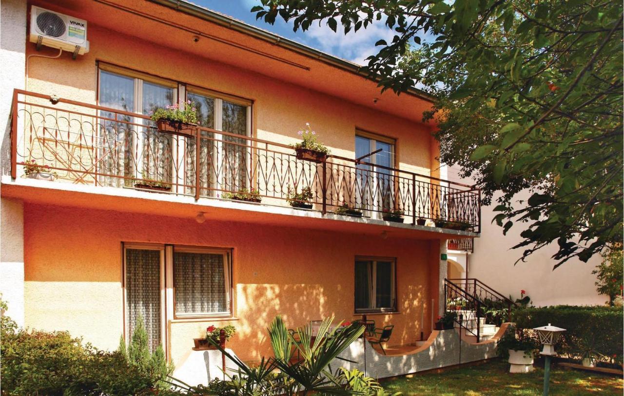 Nice Apartment In Pula With Wifi Ngoại thất bức ảnh